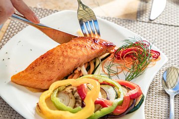 Comer 3 Gramos De Salmón Al Día Reduce La Presión Arterial