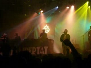 Massilia Sound System - Bouteille Sur Bouteille (Garorock).