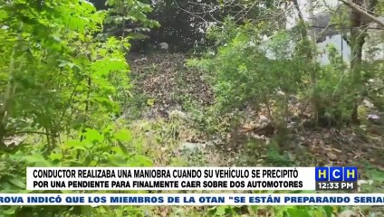 ¡De milagro! Conductor se "desmanga" desde barranco en la Centroamérica, y vive para contarlo