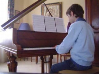 Yann Tiersen-la dispute- Par Guillaume 13ans