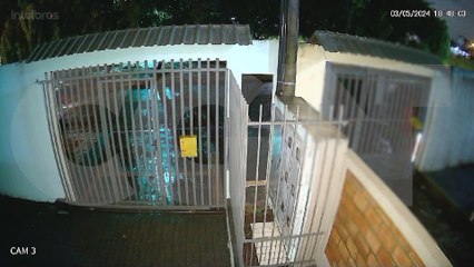 Ladrão com calor, mas sem vergonha, furta ventilador no Jardim Itália