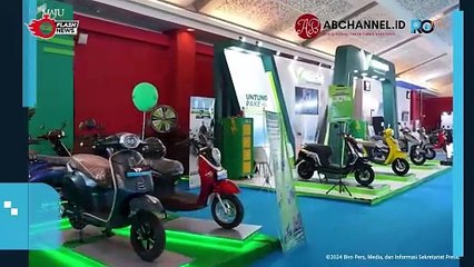 Presiden Jokowi Tinjau Pameran Mobil Listrik di JIEXPO