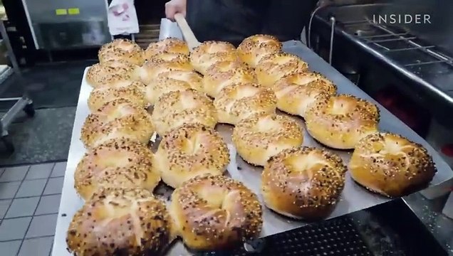 How New York's Best Bagel Shop Makes 100,000 Bagels By Hand Every Week - Big Batches - Insider Food