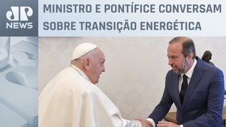 Alexandre Silveira se reúne com papa no Vaticano