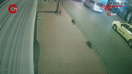 Fatih'te darp ettiği kadının çantasını çalan şahısla ilgili Bakan Yerlikaya'dan açıklama Halkımızın huzurunu bozanlara göz açtırmayacağız