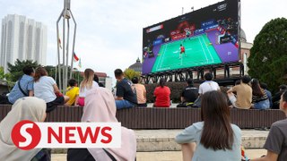 Malaysians flock to Dataran Merdeka for Thomas Cup semi-final tie