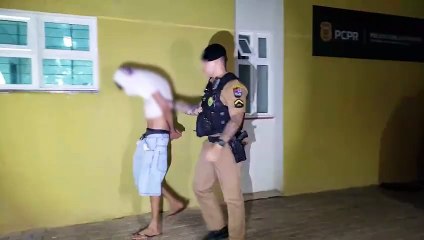 PM detém jovem com crack e maconha no terminal oeste