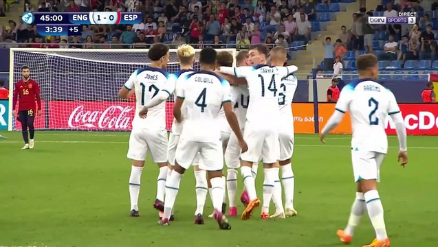 Euro U21 : Les Anglais ouvrent le score, les esprits s'échauffent