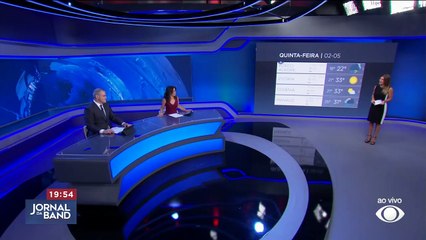 Aluna de 15 anos sofre ataques racistas em colégio particular de Brasília