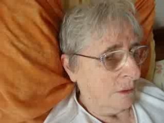 La bas j'ai rencontré un vieux monsieur