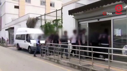 Göçmen kaçakçılarına operasyon: 12 kişi tutuklandı