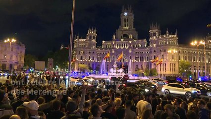 Les supporters du Real Madrid célèbrent leur 36ème sacre en Liga
