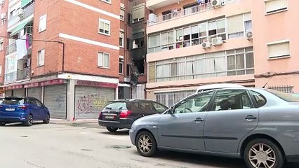 Download Video: Un hombre de mediana edad fallece en un incendio en una vivienda de Alcalá de Henares