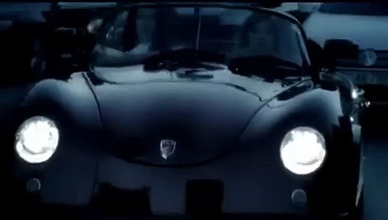 Özcan Deniz - Zorun Ne Benle Aşk (Klip)