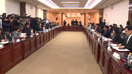 복지부 "의대 증원 논의한 보정심 회의록 법원에 제출할 것" / YTN