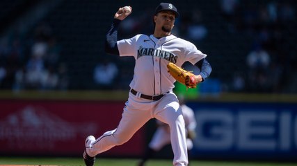 Exploring Top MLB Pitchers' Odds: Castillo & Kirby Insights