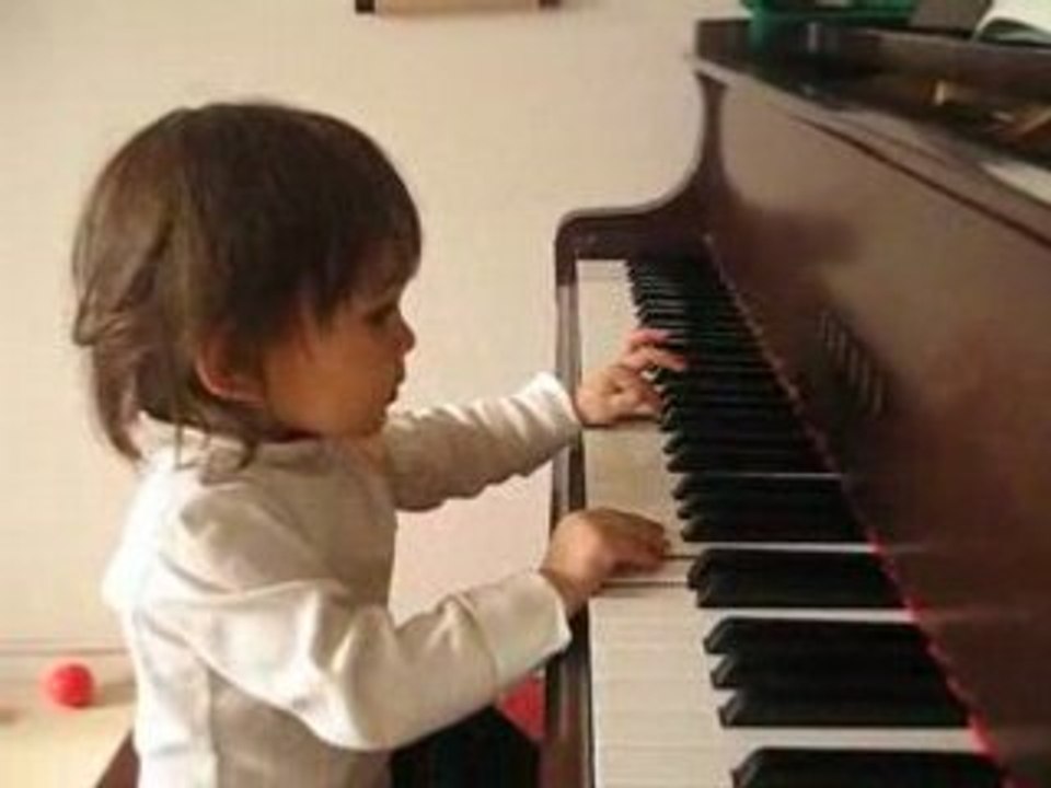 ピアノ遊びと譜めくり