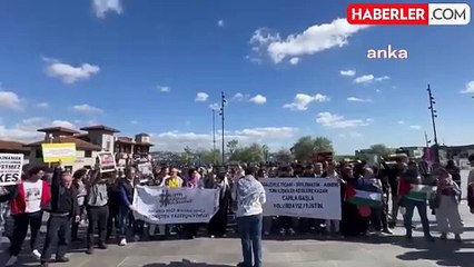 Filistin İçin Bin Genç Hareketi Beşiktaş'ta Eylem Yaptı