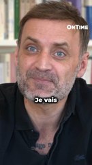 Augustin Trapenard me donne un livre de sa bibliothèque !
