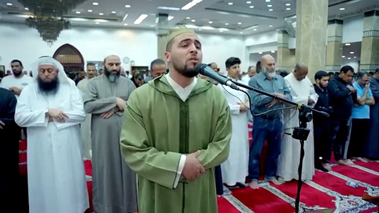 للقارئ معاذ الدويك بدولة الكويت