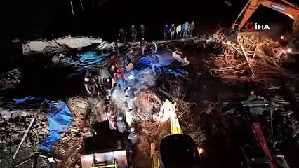 Aksaray’da mandıra çöktü: 750 küçükbaş hayvan göçük altında kaldı