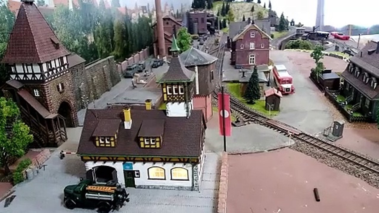 Modelleisenbahn - H0 - Epoche 2 - V 16 101 Erste Diesellok mit hydraulischer Kraftübertragung 1935.