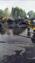 Pożar składowiska wraków samochodów w Maliniu koło Mielca