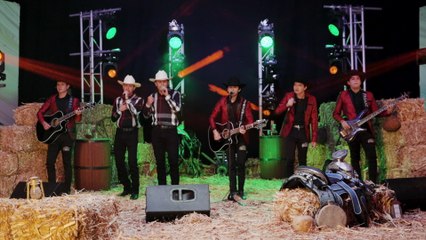 Los Luna - Dile Luna (En Vivo)