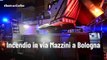 Incendio in via Mazzini a Bologna: il video