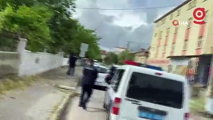 Film gibi kovalamaca: “Firari suç makinesiyim” deyip, “Neden kovalıyorsunuz?” diye polise kızdı