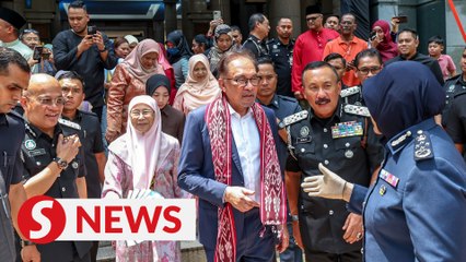 PM urges Immigration to keep improving to ensure Malaysia's image stays good