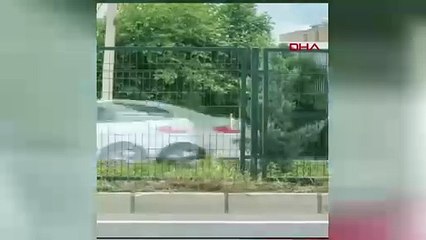 Okuldan atılan öğrenci silahla lisenin kapısına gelip havaya ateş açtı!