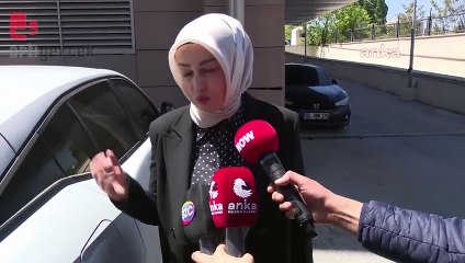 Télécharger la video: Özgür Özel, Sinan Ateş’in eşi Ayşe Ateş ile görüştü