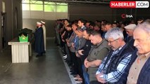 Kızının düğününde fenalaşan kadın, hastanede hayatını kaybetti