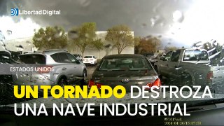 Un tornado en Oklahoma convierte una gran nave industrial en escombros