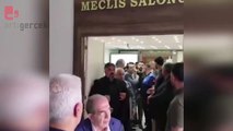 Birecik Belediye Meclisi'nde protesto: Begit, DEM Partili meclis üyesine küfür etti 