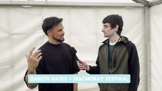 Gareth Gates speaks during MacMoray Festival in Elgin