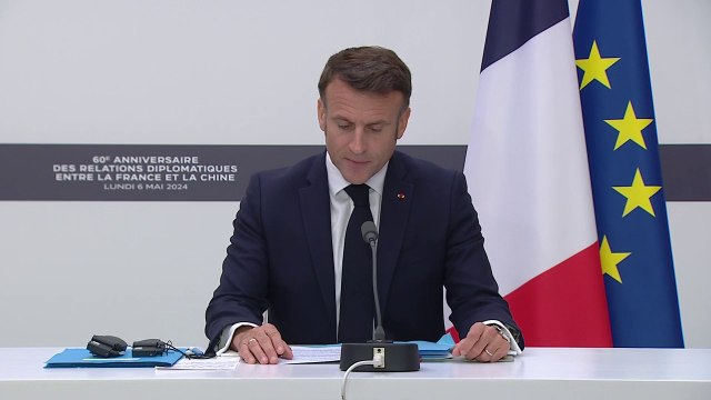 Emmanuel Macron déclare accueillir favorablement les engagements des autorités chinoises à s'abstenir de vendre toute arme à la Russie
