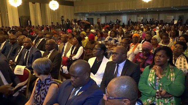 Abidjan accueille le 1er atelier des jeunes libéraux africains