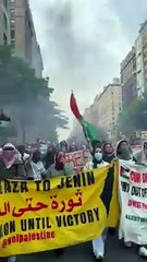 #มหาวิทยาลัยโคลัมเบีย #CEASEFIRENOW #อิสราเอล #ปาเลสไตน์ ประชาชนที่รวมกันเป็นหนึ่งจะไม่มีวันพ่ายแพ้! NYC ยืนหยัดเคียงข้าง RAFAH! ขณะนี้อยู่ที่ 79 และเล็กซิงตัน