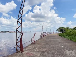 Fasilitas Kapal Wisata di Area Tugu Khatulistiwa