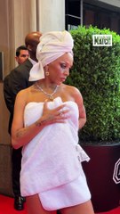 Gala du Met : Doja Cat a opté pour… une serviette de bain