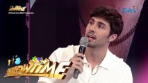 Lalaki, umaming hindi pa rin nakaka-move on sa kanyang ex! | It's Showtime (May 7, 2024)