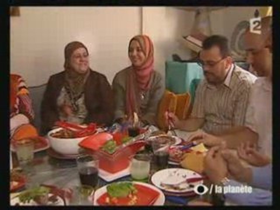 Maroc, le voile ou le bikini.2_8