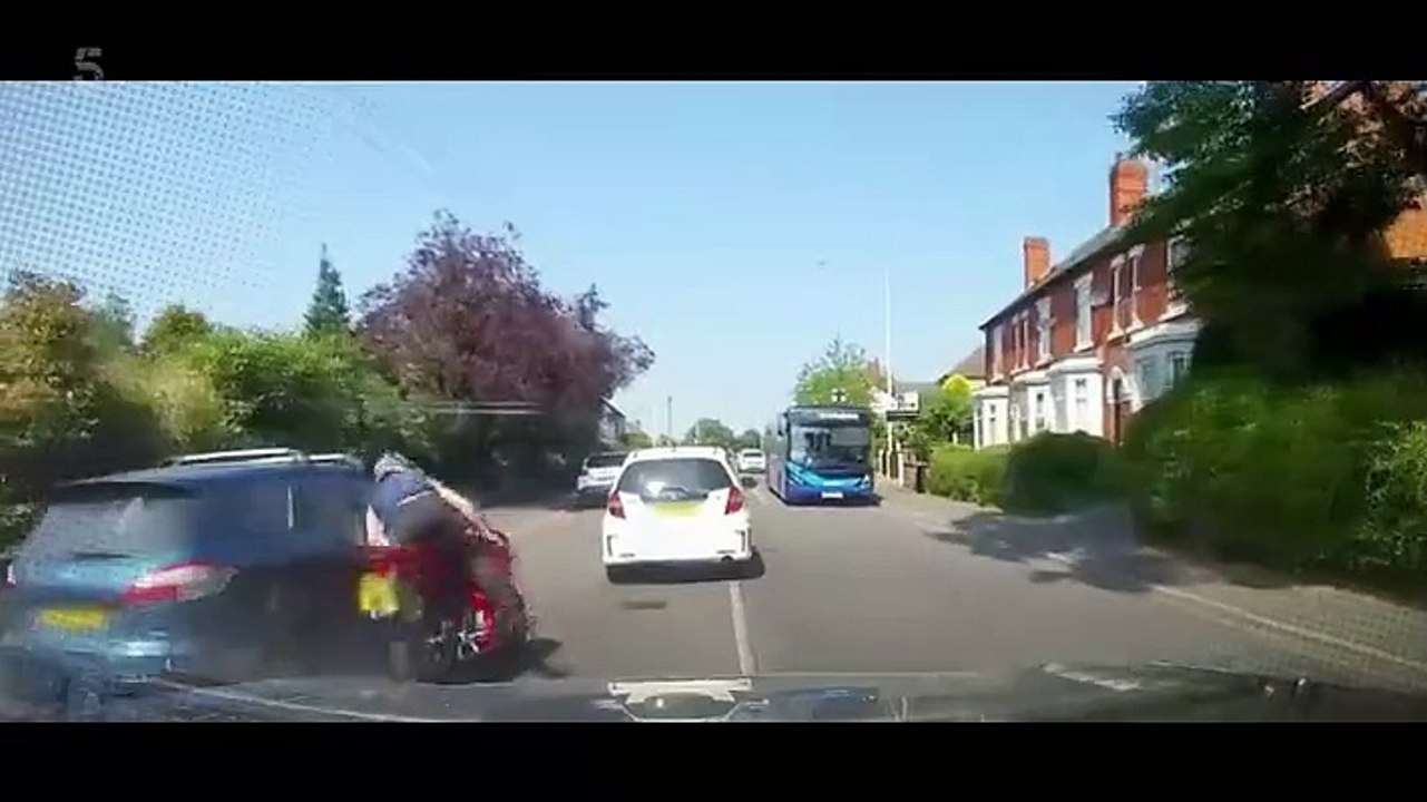 Motorway Cops Catching Britains Speeders S05E04