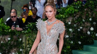 Jennifer Lopez says Met Gala looks are not about “comfort”
