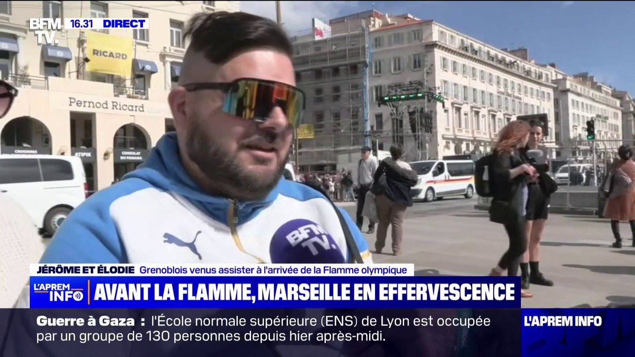 Marseille: "On est venus exprès pour voir la flamme" expliquent Jérôme et Élodie, deux Grenoblois