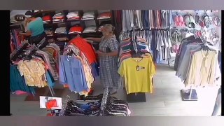 Captan a señora de la tercera edad robando en tienda de Yoro