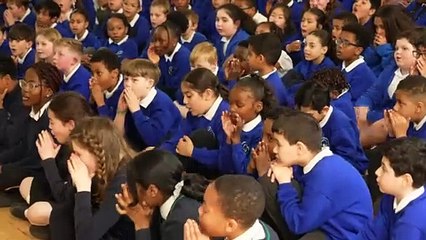 The Queen opens a new Coronation Library at a primary school
