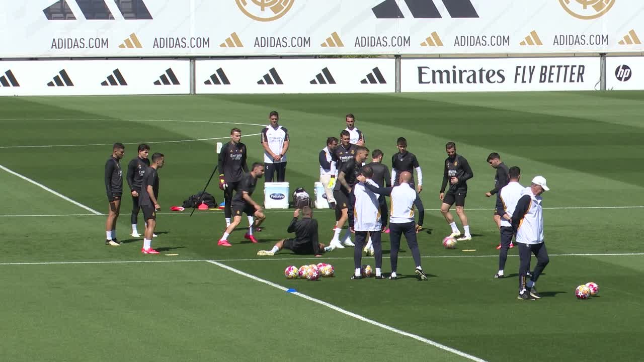 Entrenamiento del Real Madrid previo al Bayern